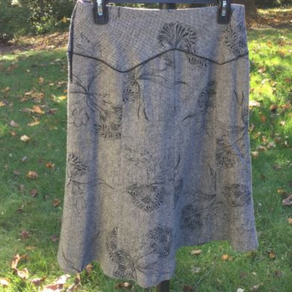 H&M Wool Floral Gray Skirt